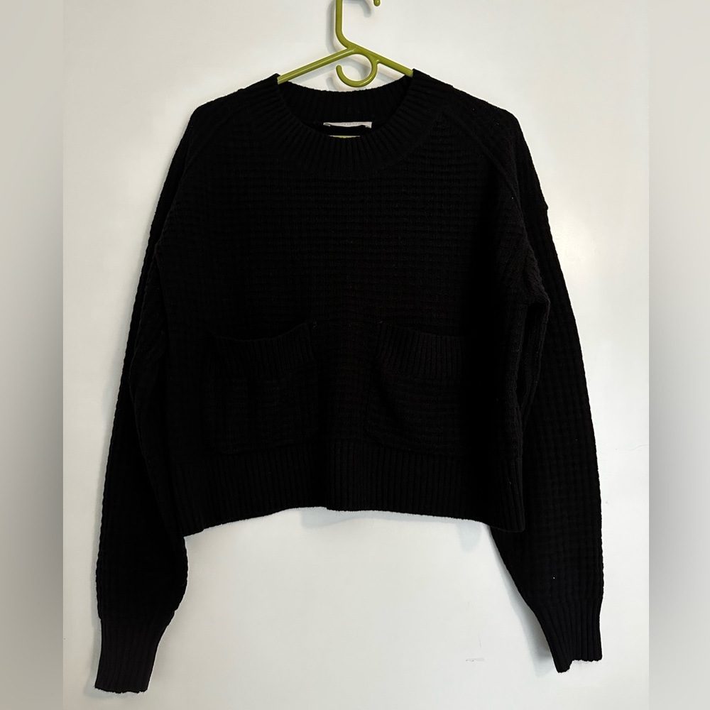 Everlane recycled cashmere waffle texture pocket pullover - black - S